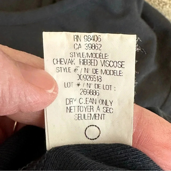 Theory Navy Size Medium Viscose Blend Tiered Blouse Classic Workwear‎ Min… - Picture 5 of 8